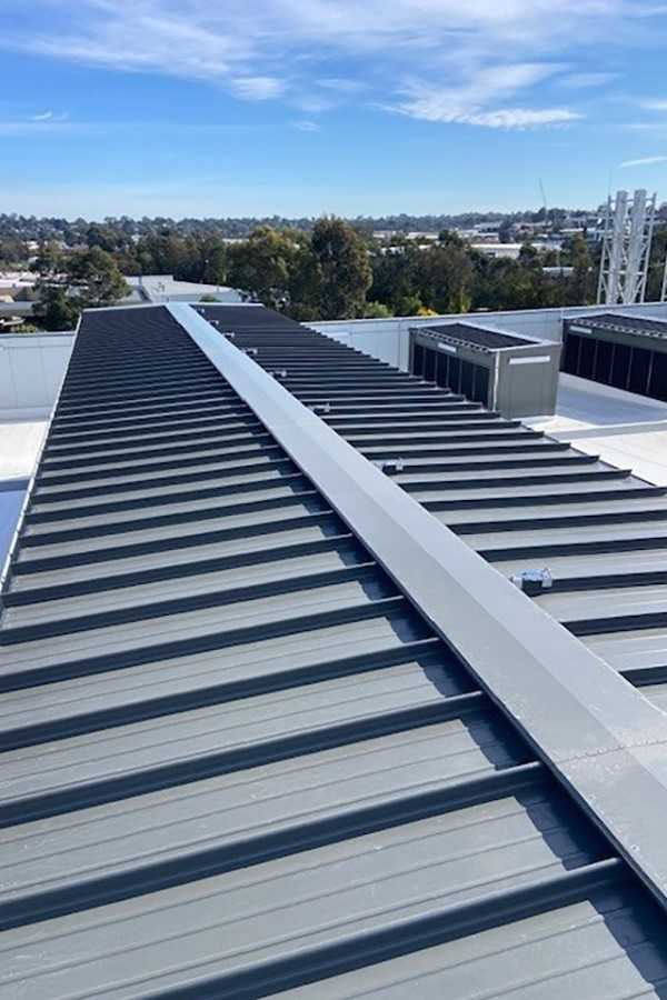 Microsoft, Seven Hills